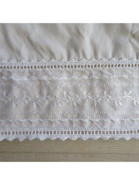 Vintage JCPenney 1 King Size Pillowcase Beige Embroidered Floral Lace Trim